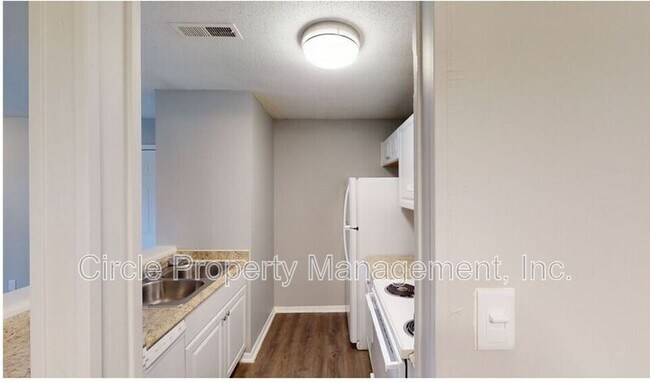 Foto del edificio - 4115 Hunters Ridge Dr SW