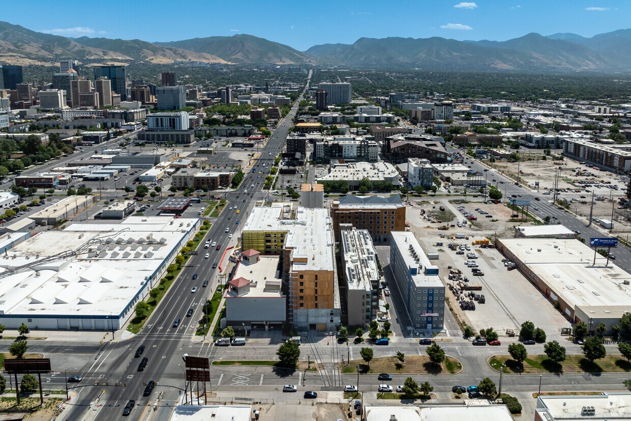 Community Context - Silos North