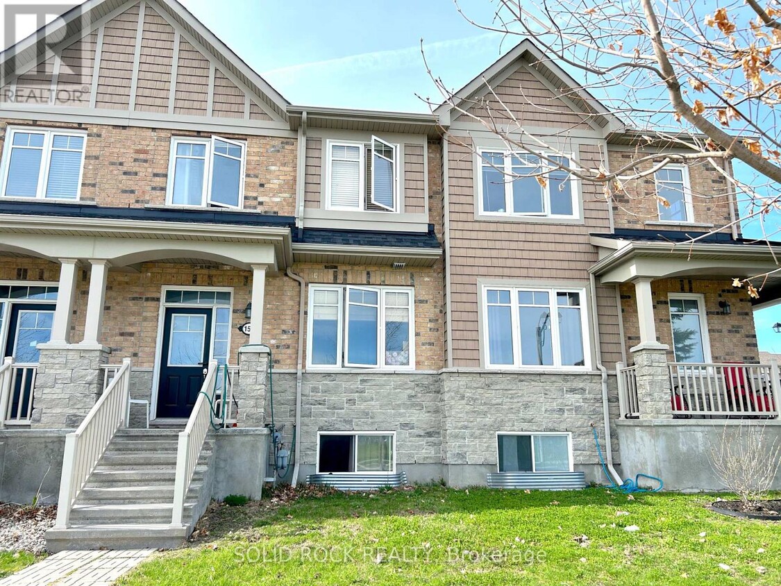 Primary Photo - 151 Springbeauty Ave