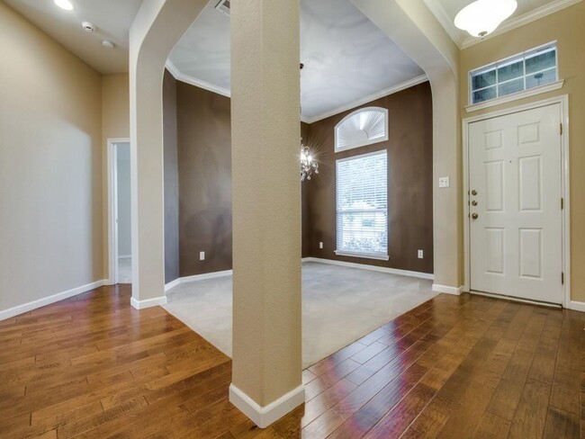 Foto del edificio - Stunning 4-Bedroom Grayhawk Home Near Trai...