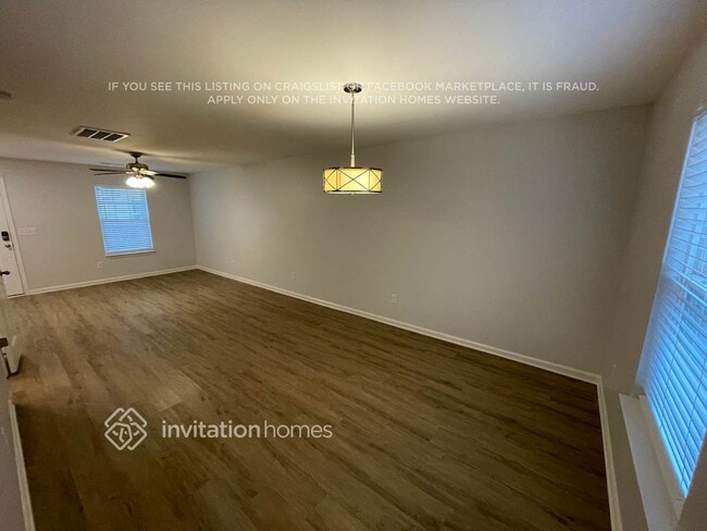 Building Photo - 6528 Pennacook Dr