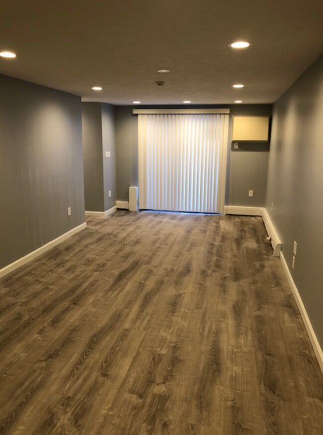 Foto del edificio - 131 Pierce St