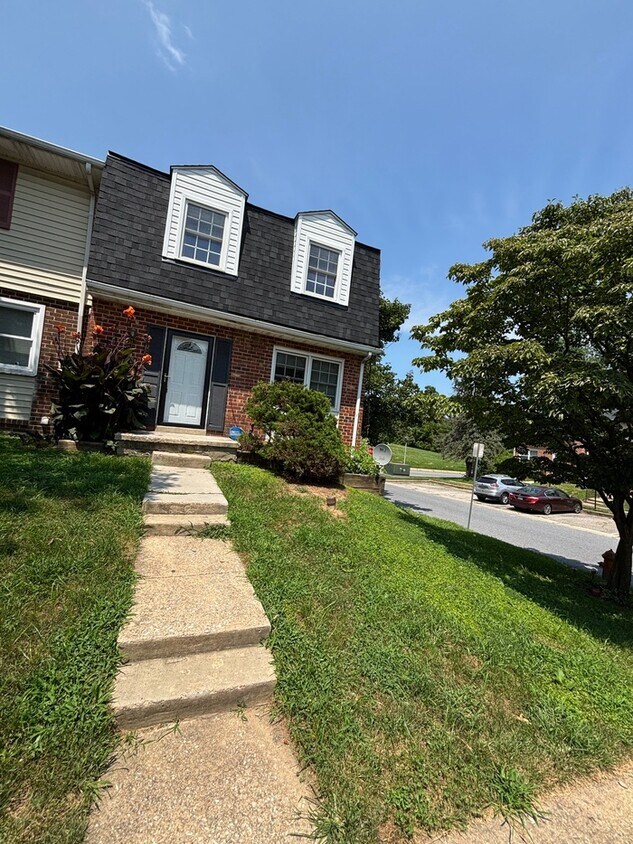 Primary Photo - 3 Bedroom Semidetached Home