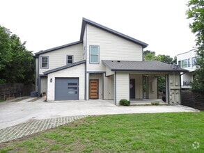 Building Photo - 4014 Clawson Rd
