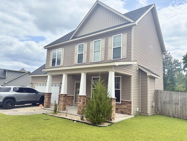 Foto del edificio - 219 Hidden Oaks Dr