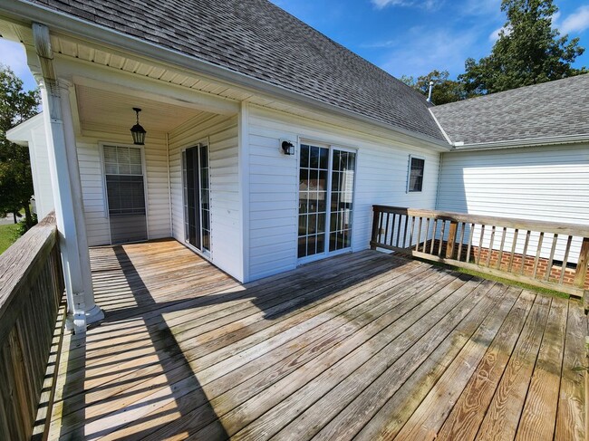 Foto del edificio - 312 Abbey Ct