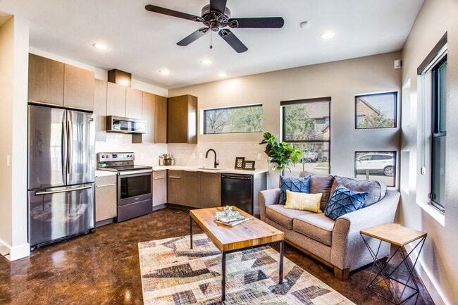 Photo - 3129 Waits Ave Townhome