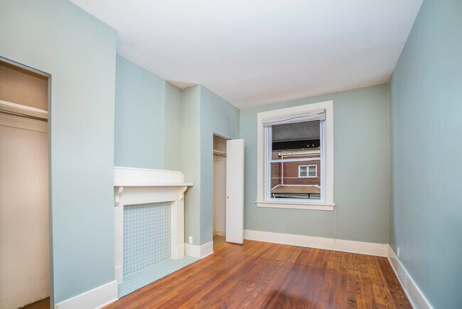 Foto del edificio - 4121 Davison St