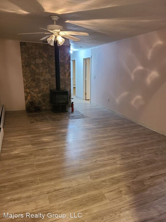 3 br, 1 bath House 2995 Amanda Loop House Rental in North Pole, AK