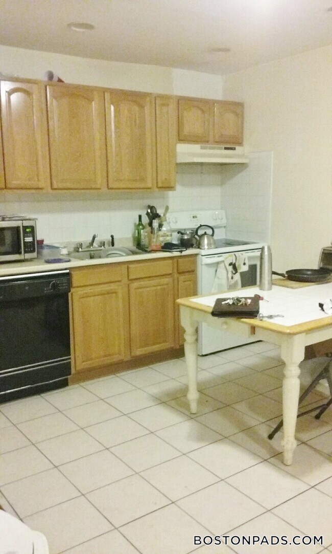 Foto del edificio - 104 Hammond St