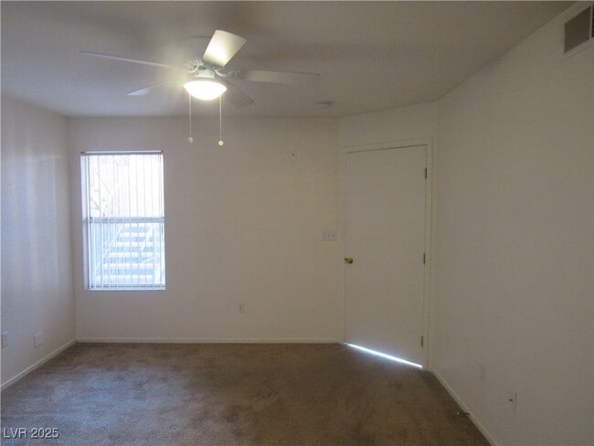 Building Photo - 8101 W Flamingo Rd