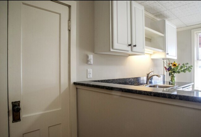 Fotografía del edificio - 285 Pleasant St