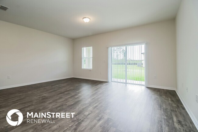 Foto del edificio - 3022 Neverland Dr
