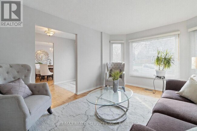 Photo du bâtiment - 1 Brookbank Ct