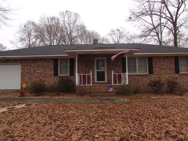 Primary Photo - 10 Crowndale Ct
