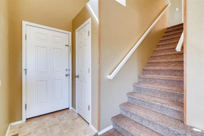 Foto del edificio - 1202 Intrepid Drive, Fort Collins, CO, 80526
