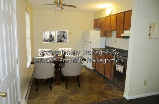 Foto del edificio - 4300 Norbrook Dr
