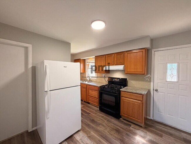 Foto del edificio - 5469 Aspen Ave