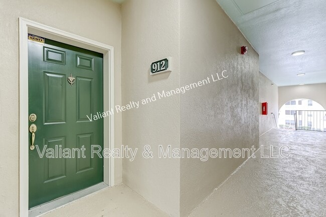 Building Photo - 8601 Beach Blvd
