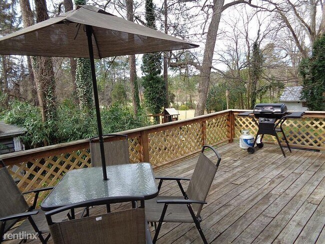 Foto del edificio - 3 br, 2.5 bath House - 1413 Alabama Ave