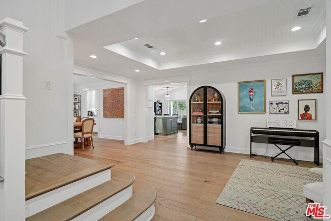 Building Photo - 3542 Stoner Ave