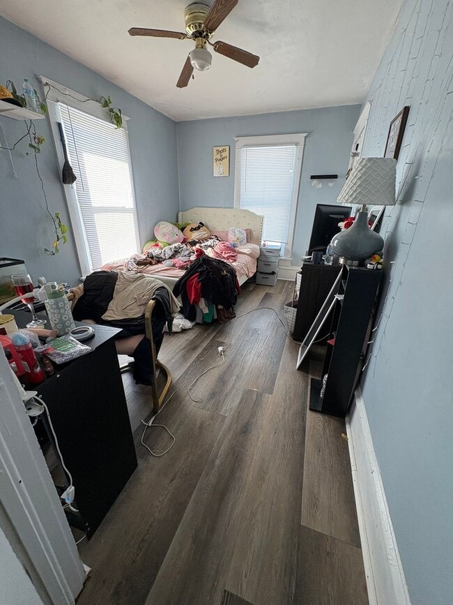 Building Photo - 4 Bedroom, 2 Bath House Near UWL and WWTC