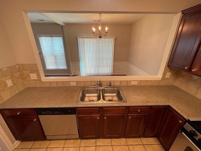 Building Photo - 13340 Marrywood Ct