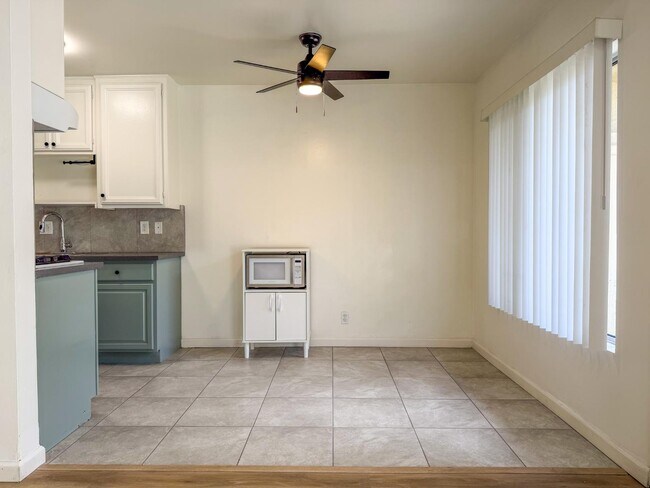 Foto del edificio - 531 N Marengo Ave