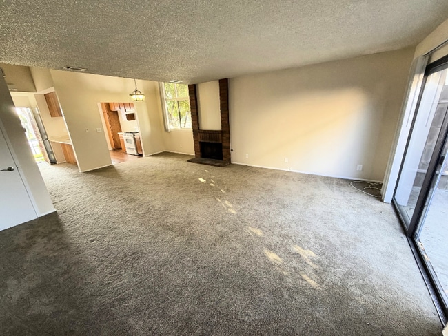 Building Photo - 510 Silverwood Ave