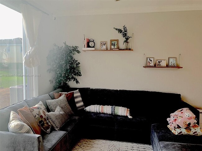 Building Photo - 6331 Landings Terrace