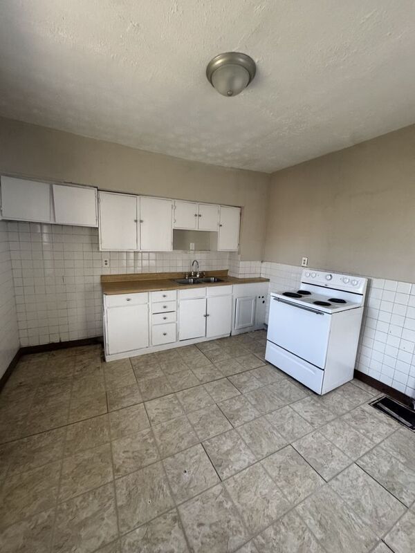 Foto del edificio - 263/265 S Hedges St.