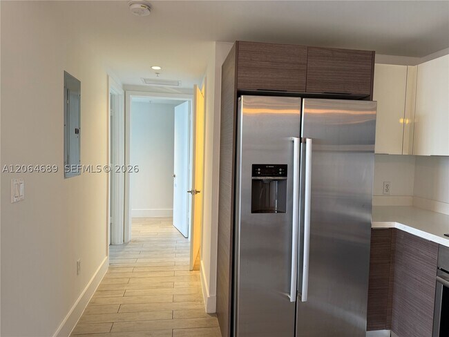 Foto del edificio - 1010 SW 2nd St