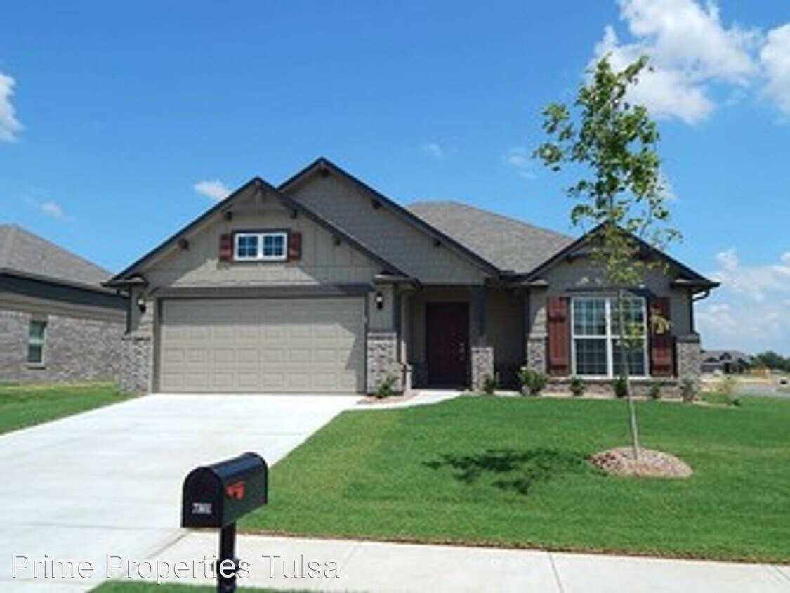 7301 S Nyssa Ave, Broken Arrow, OK 74011 House Rental in Broken Arrow