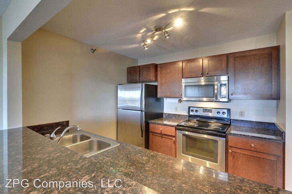 Foto principal - 1611 Pleasant St