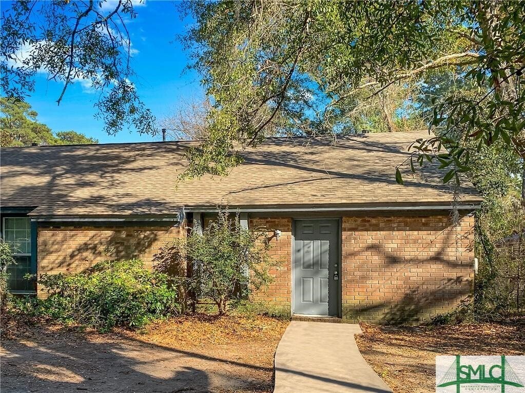 Foto principal - 436 Edgewater Rd