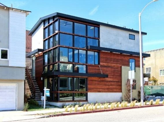 Foto principal - 1501 Crest Dr