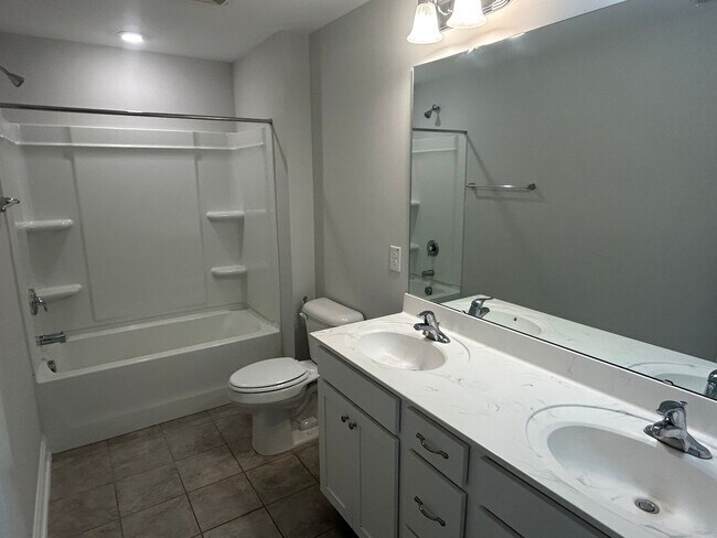 Foto del edificio - 3 Bed | 2.5 Bath House in Holly Springs