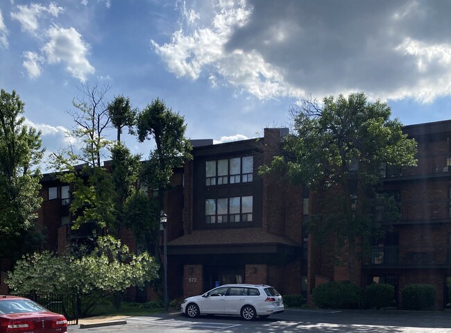 572 Coeur De Royale - 572 Coeur de Royale Dr
