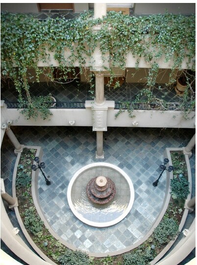 Patio - 540  544 North Rossmore Avenue