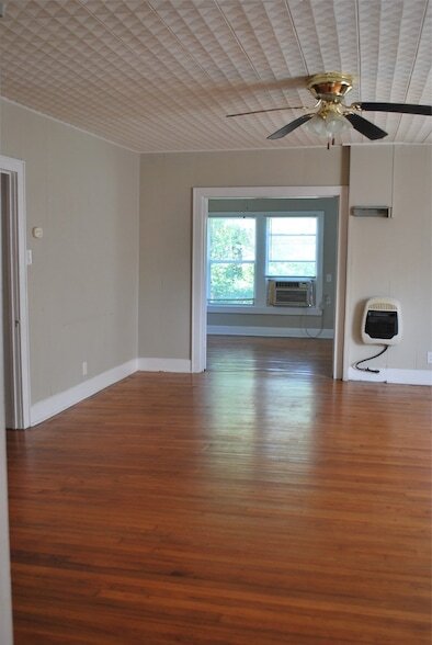 Foto del edificio - 701 W Sycamore St