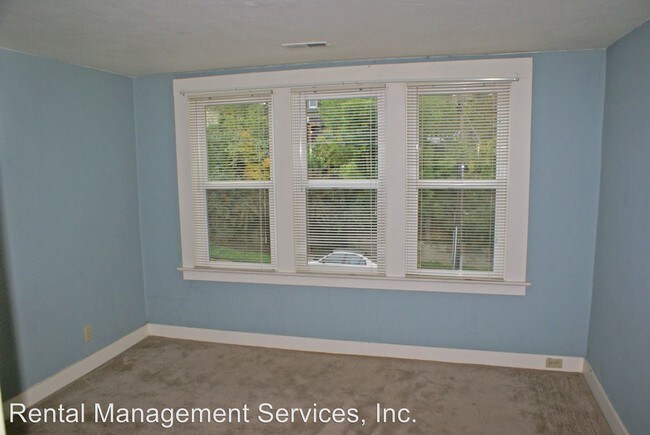 Foto del edificio - 3116-3118 SE 7th Ave
