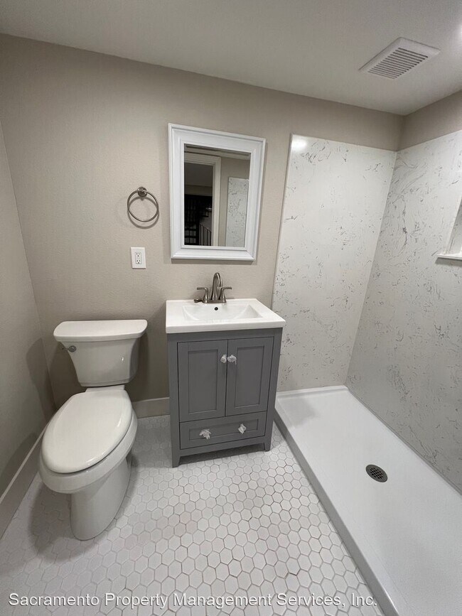 Building Photo - 1 br, 2 bath House - 1990 Oxford Street