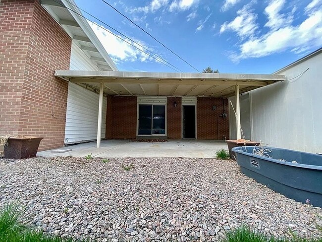 Foto del edificio - 5290 W Plymouth Dr