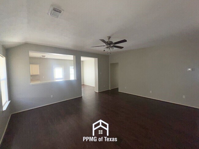 Foto del edificio - 20014 Tunham Trail