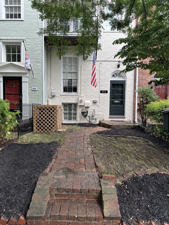 Photo - 814 S Pitt St House