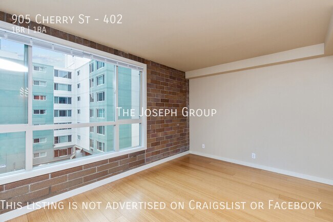 Building Photo - Beautiful 1BD/1BA Urban Oasis in Seattle's...