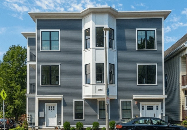 Building Photo - 3247 Washington St
