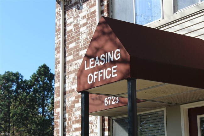 Building Photo - 6725 Schroeder Rd