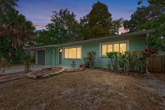 Building Photo - 2212 Vinson Ave