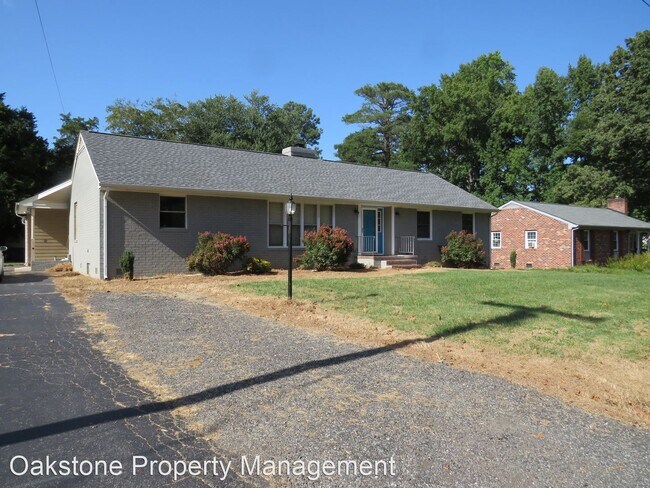 Foto del edificio - 3 br, 2 bath House - 167 Bruce Road